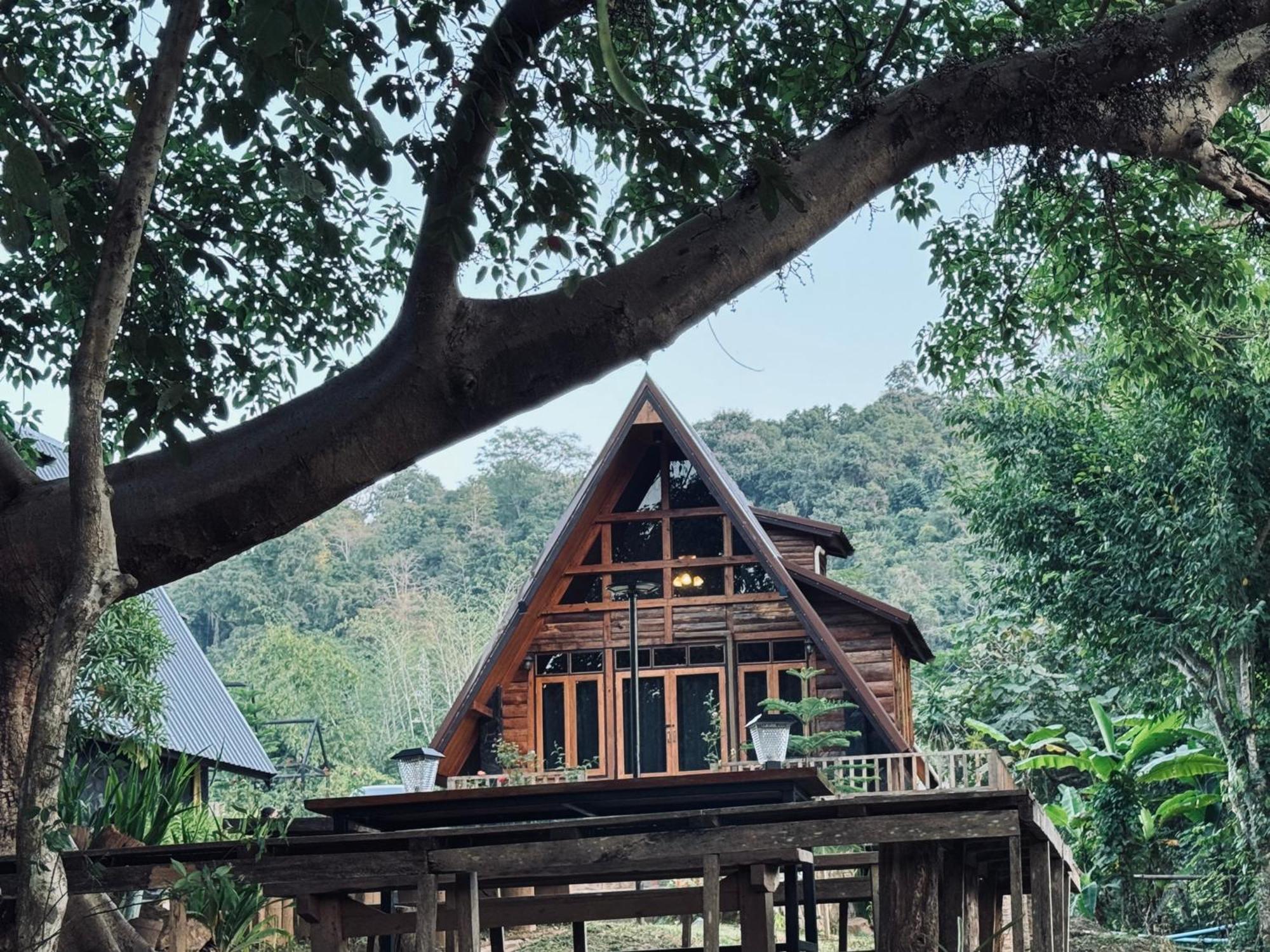 Ban Kaew Mo Ra Glamping & Restaurant Otel Pang Mapha Dış mekan fotoğraf